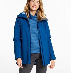 LL Bean Women's Waterproof PrimaLoft Packaway Jacket in dark marine blue